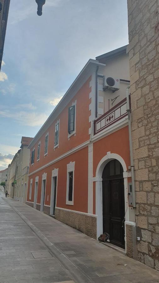 Apartman Lena Centar بول المظهر الخارجي الصورة